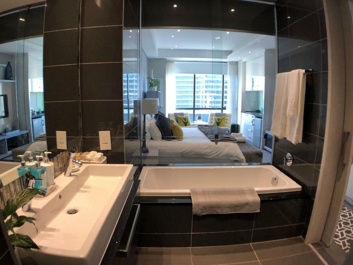 Sandton Skye Suites Johannesburg Exterior foto